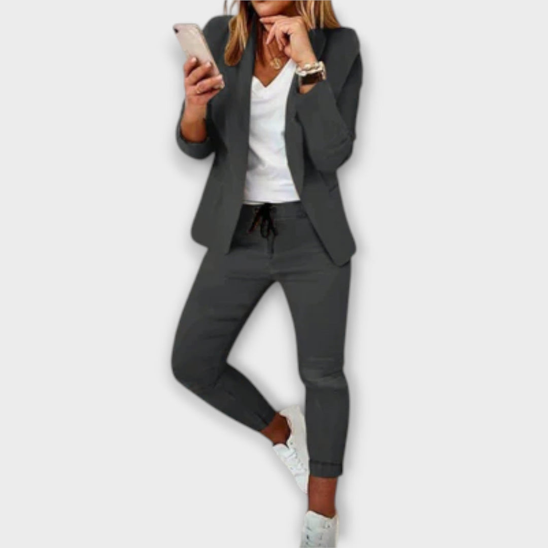 Sophia ｜ Elegantný a pohodlný blazer set