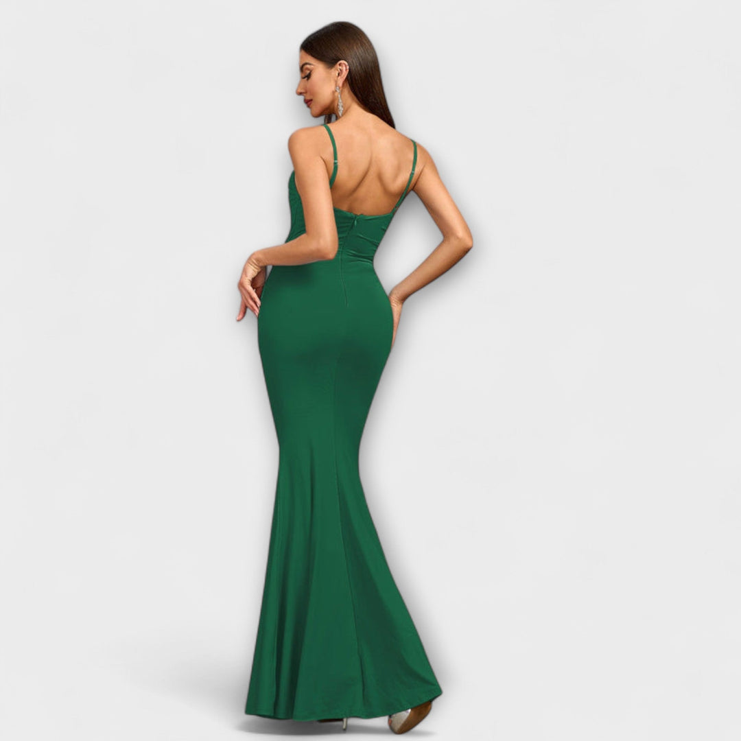 Callie   ｜Elegantné Rúškové Šaty