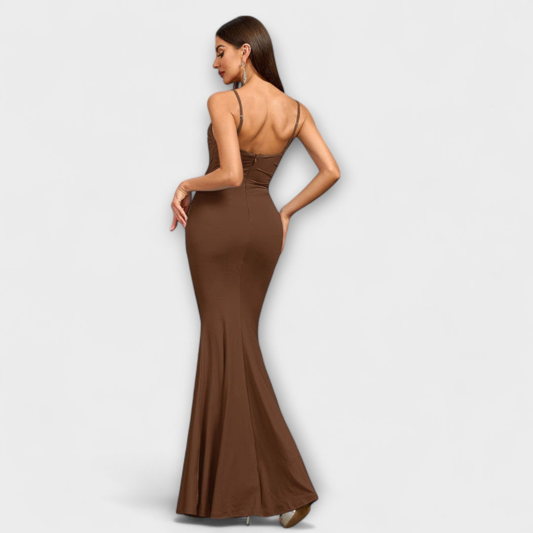 Callie   ｜Elegantné Rúškové Šaty