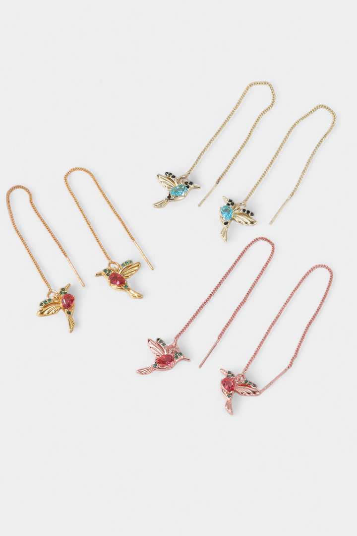 NÁUŠNICE S MOTÍVOM PTÁČIKA A MIXOVANÝCH ZIRKÓNOV